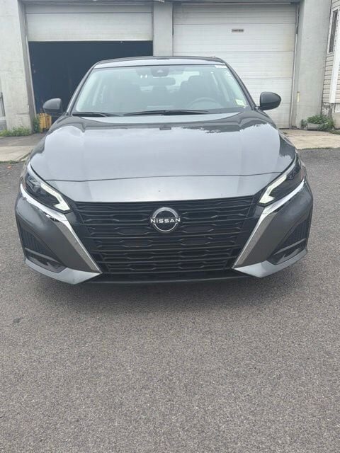 2025 Nissan Altima