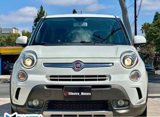 2017 FIAT 500L
