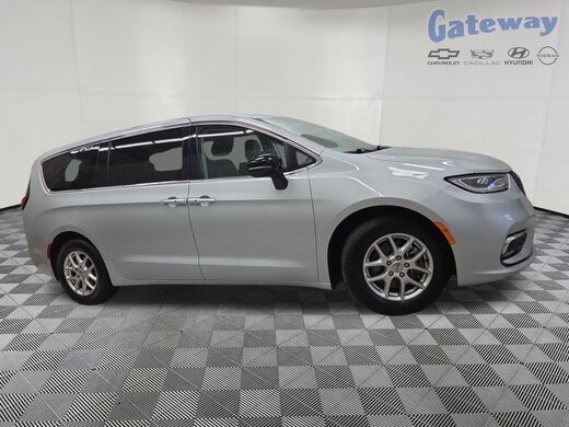 2024 Chrysler Pacifica