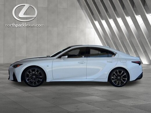 2023 Lexus IS