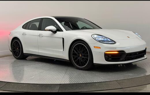 2023 Porsche Panamera