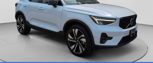 2024 Volvo XC40