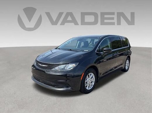 2023 Chrysler Voyager