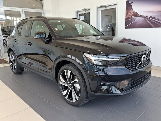 2024 Volvo XC40