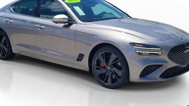2023 GENESIS G70