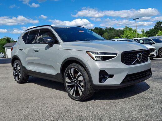 2024 Volvo XC40