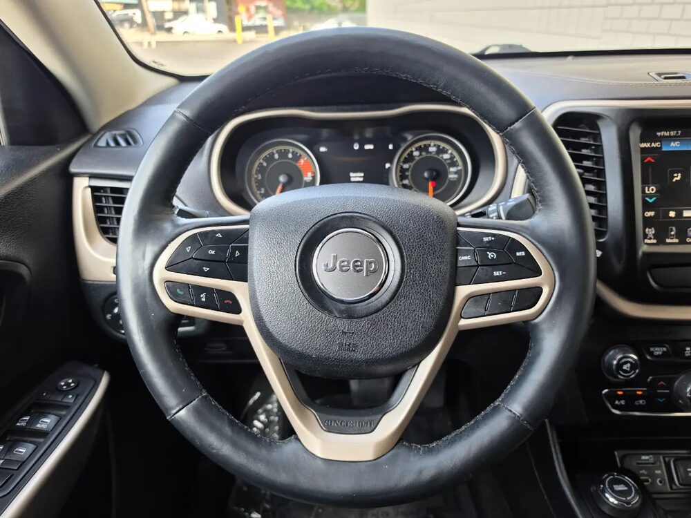 Photo 19
