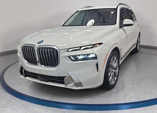 2023 BMW X7