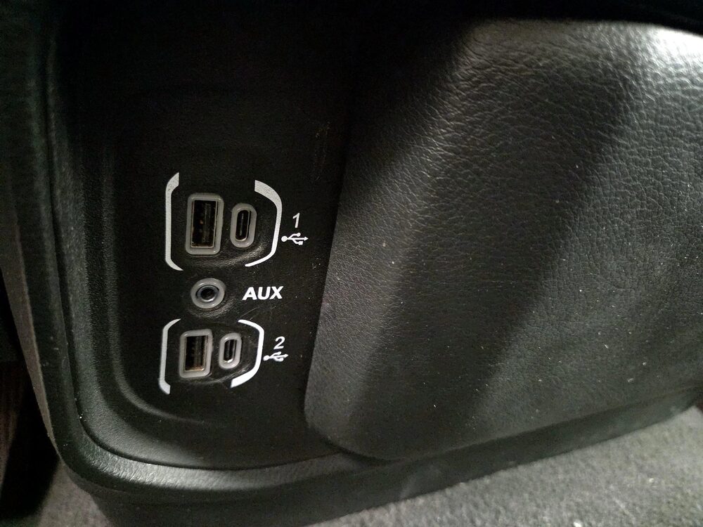 Photo 19