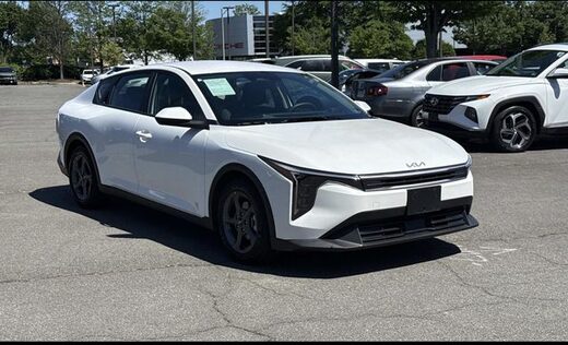2025 Kia K4
