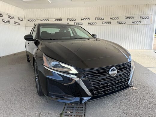 2025 Nissan Altima