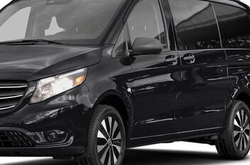 2023 Mercedes-Benz Metris Passenger Van