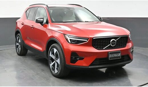 2024 Volvo XC40