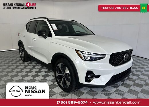 2026 Volvo XC40