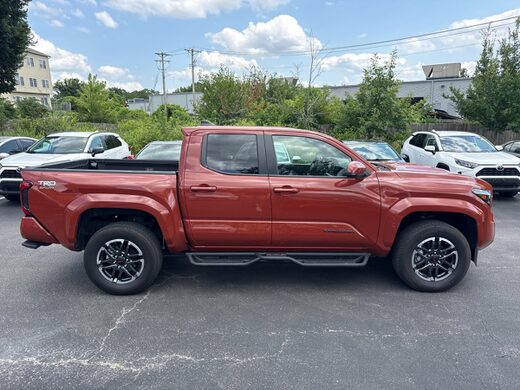 2025 Toyota Tacoma 4WD