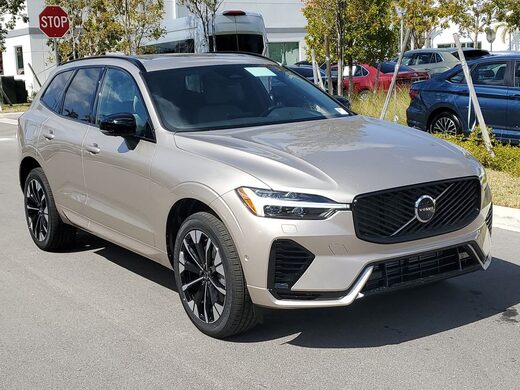 2026 Volvo XC60 Plug-In Hybrid