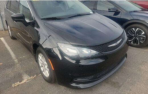 2024 Chrysler Voyager