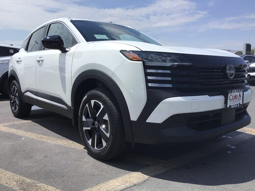 2026 Nissan KICKS