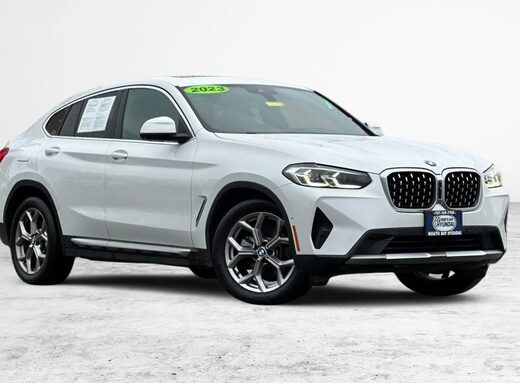 2023 BMW X4