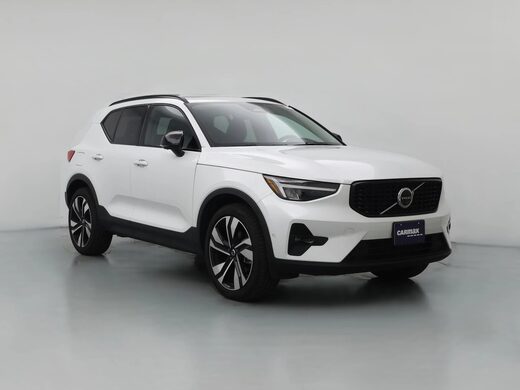 2025 Volvo XC40
