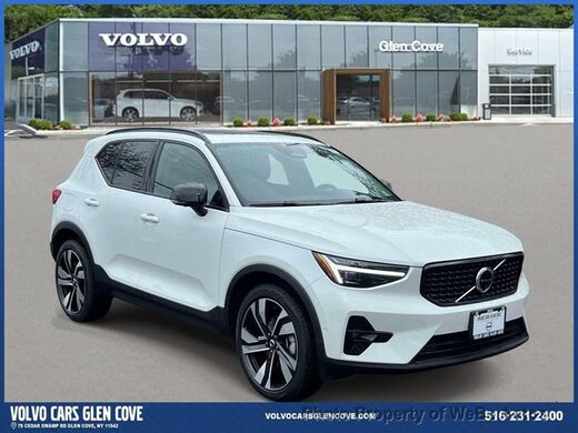 2026 Volvo XC40