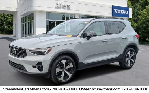 2026 Volvo XC40