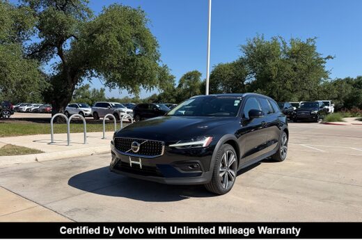 2025 Volvo V60 Cross Country