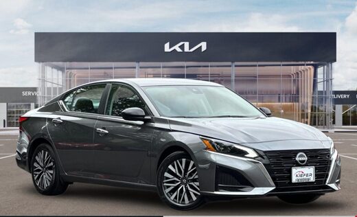 2025 Nissan Altima