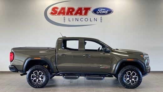 2023 GMC Canyon