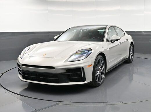 2026 Porsche Panamera