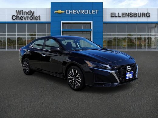 2025 Nissan Altima