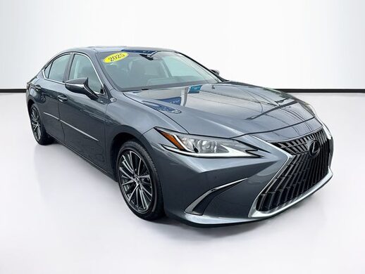 2025 Lexus ES
