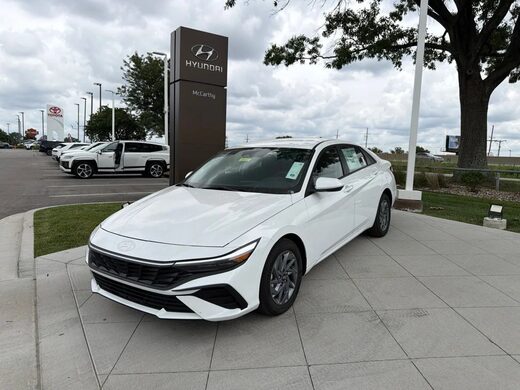 2026 Hyundai Elantra Hybrid