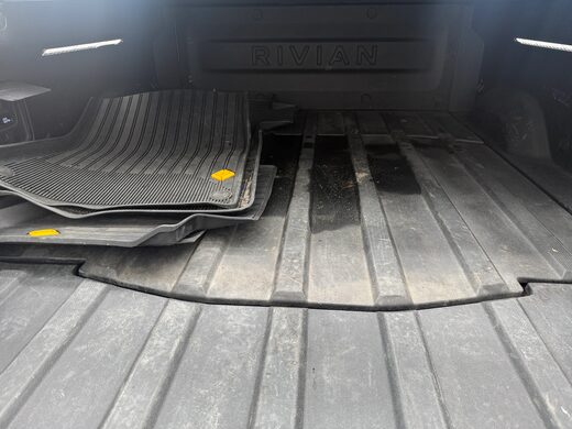2022 Rivian R1T
