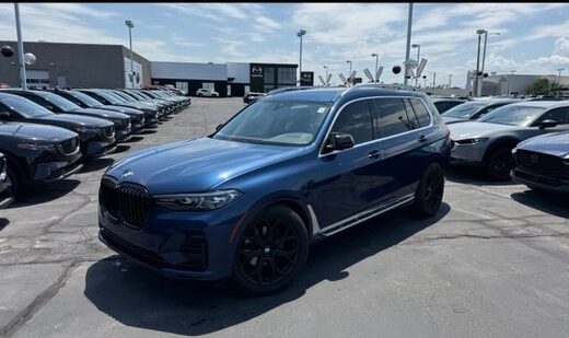 2021 BMW X7