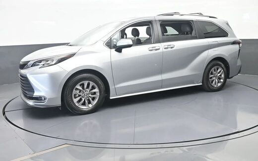 2023 Toyota Sienna
