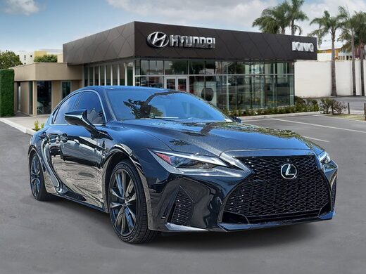 2023 Lexus IS