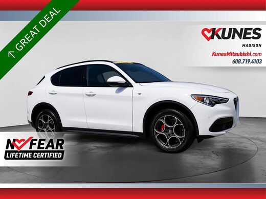 2022 Alfa Romeo Stelvio