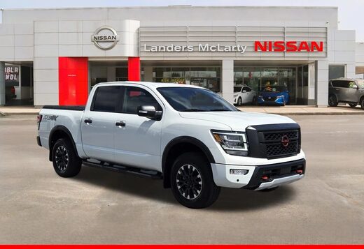 2024 Nissan Titan