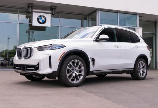 2026 BMW X5