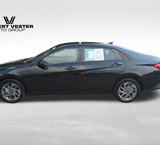 2026 Hyundai Elantra Hybrid