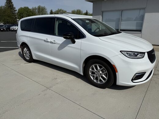 2024 Chrysler Pacifica