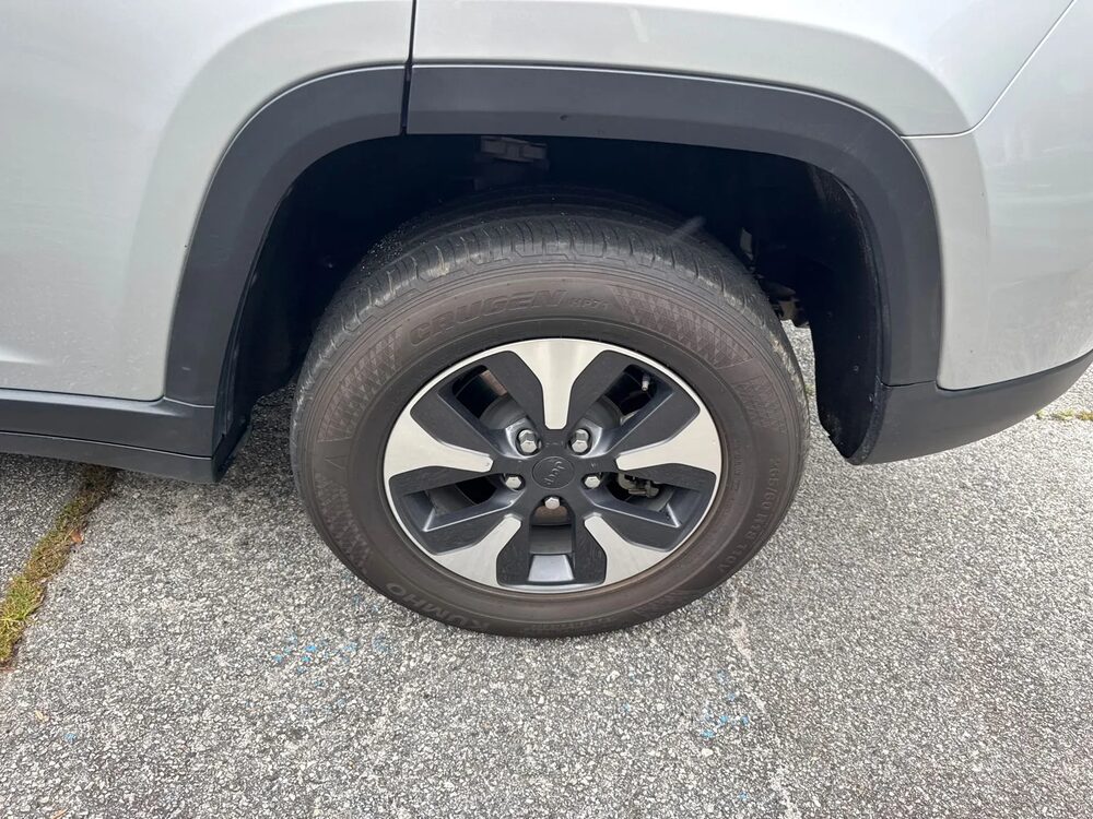Photo 19