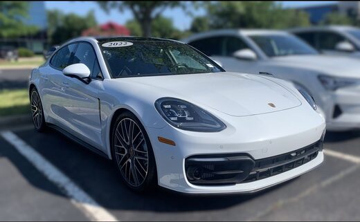 2022 Porsche Panamera