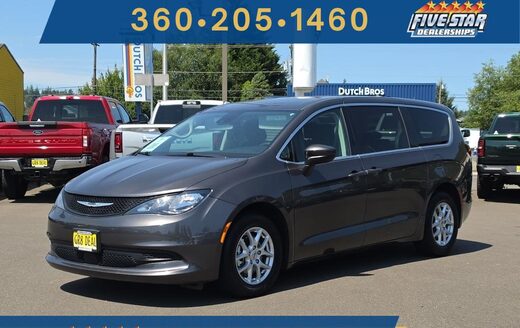 2023 Chrysler Voyager