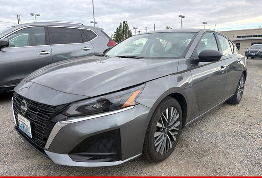 2025 Nissan Altima