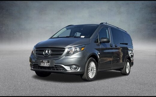 2023 Mercedes-Benz Metris Passenger Van