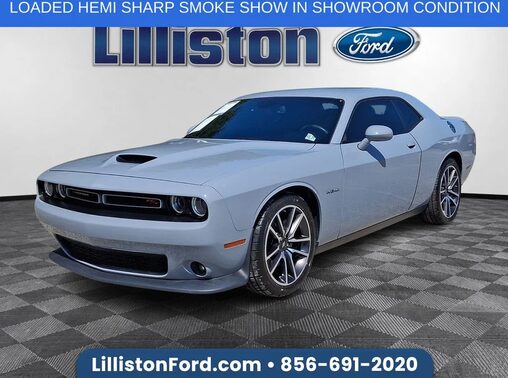 2022 Dodge Challenger