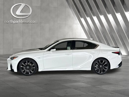 2023 Lexus IS
