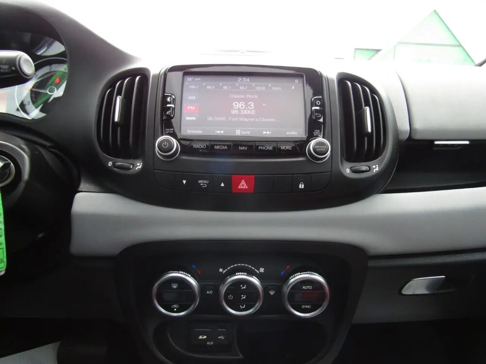 Photo 13